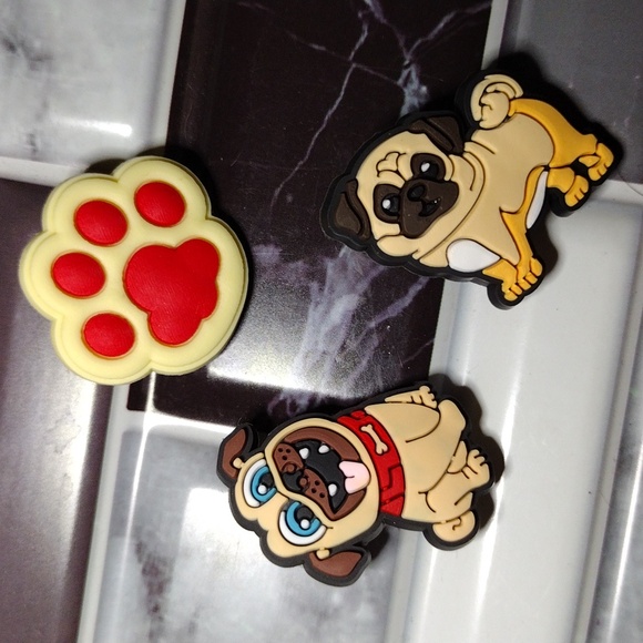 PUG & Paw Print Shoe Charms Set of 3 NEW - Picture 1 of 2